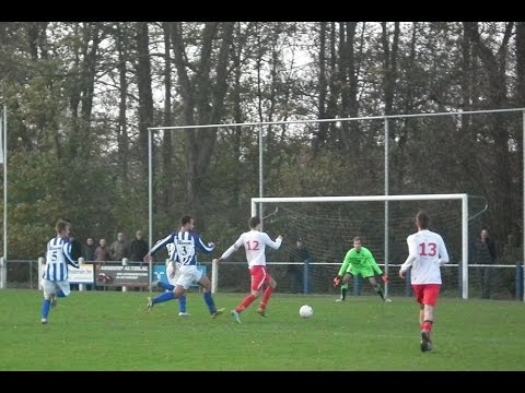 Schoonhoven 1 - Heukelum 1, Sil van Putten plaatst de bal naast het doel
