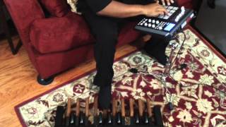 Video thumbnail for Akai MPD 26 And Studiologic MP-117 by Tyrone Douglas
