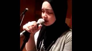 Siti Nurhaliza - Usah Ragui | Live keek