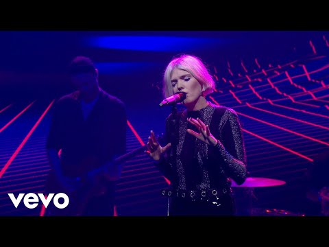 Video thumbnail for Nie dobiję się do Ciebie (live)