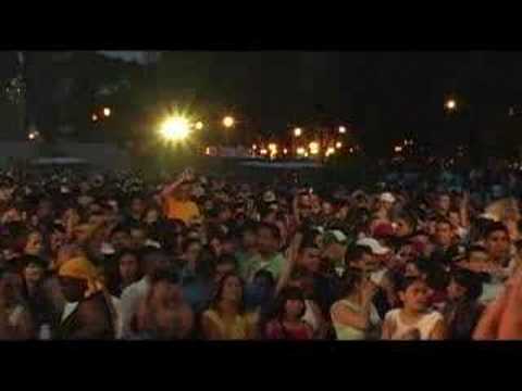 Lego and Louie-Louie Live @ Summer Dance 2005