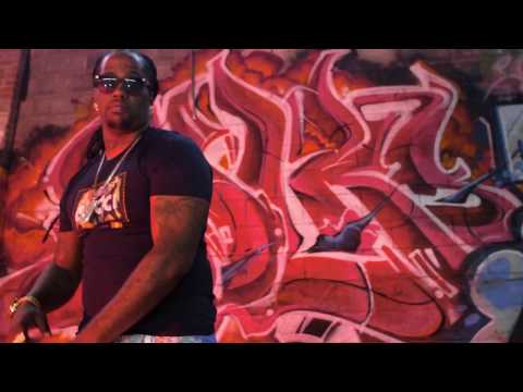 Yolo Ru  "In ya Face" Music Video