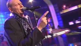 PINO D&#39;ANGIO - Ma Quale Idea (LIVE)