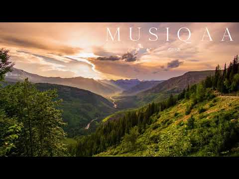 Girish ⋄ Mix ⋄ Meditation ⋄ Kundalini Yoga ⋄ Uplifting ⋄ Sanskrit Chant and English songs