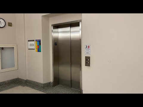 Epic motor. US hydraulic elevator | Raitt hall UW | Seattle, Wa