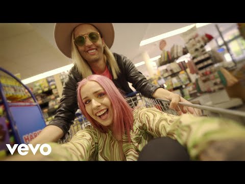 GERENDĀS - Szabadon ft. B. Nagy Réka