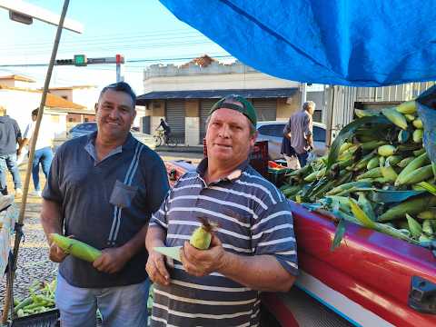 FEIRA DE MONTE ALTO/SP COM O FEIRANTE: HELIO