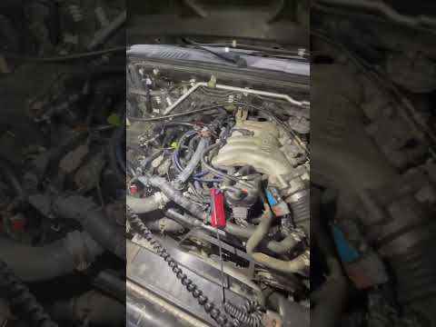2004 #Nissan #Frontier 4x4 #VG33E Replacement… Follow for more content! #shorts #auto #mechanic