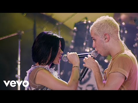 Video thumbnail for Nuestro Amor (Live in Rio)