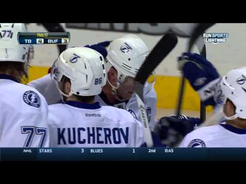 Steven Stamkos rips one in overtime to win it.