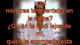 Ricardo Arjona    quien con letra