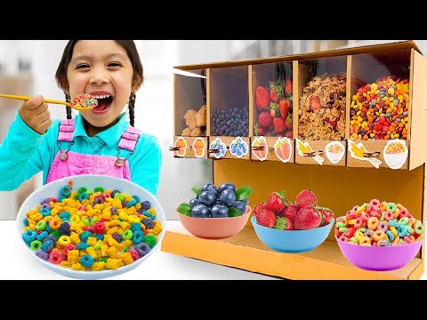 Maddie, Eric y Wendy Juegan con Máquina de Cereales | Historias Educativas para Niños
