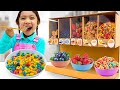Maddie Eric Y Wendy Juegan Con Máquina De Cereales Historias Educativas Para Niños