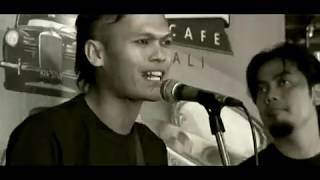 Download lagu Lolot Band  Tresna Guyu Guyu | Formasi Lolot Band Pregina 2007 mp3