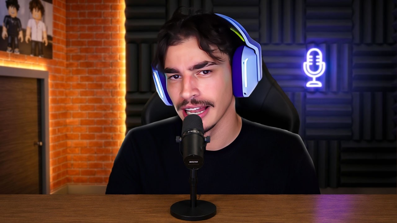 UM PODCAST COM DESCONHECIDOS NO ROBLOX