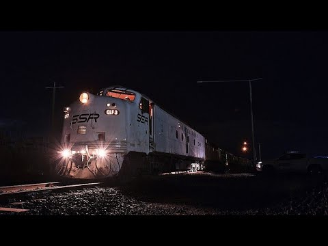 CLF3 - Loading Oaklands with cab and engine room - Un muffled 645E3c V16 diesel sound!!