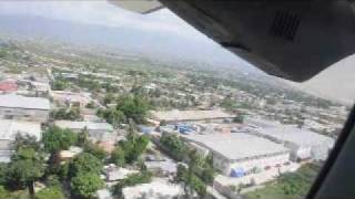 preview picture of video 'Landing Port au Prince.wmv'