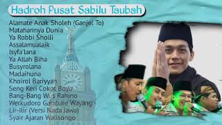 Download lagu Sholawat viral Hadroh Pusat Sabilu Taubah full album - Alamate anak sholeh terbaru. mp3