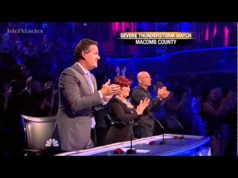 Team iLuminate. Electrifying dance perfomance