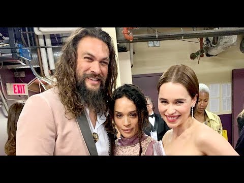 download lagu mp3 mp4 Emilia Clarke Y Jason Momoa Oscars 2019, download lagu Emilia Clarke Y Jason Momoa Oscars 2019 gratis, unduh video klip Emilia Clarke Y Jason Momoa Oscars 2019