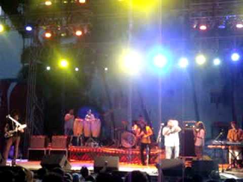 B-Side Players - La Raza - Quiksilver Clasico 2011 - Mazatlan, Sinaloa.MPG