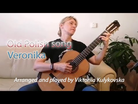 Old Polish song "Veronika", plays Viktoriia Kulykovska, classical guitar