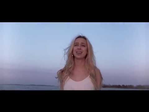 Shallow - Lady Gaga , Bradley Cooper // Juki & Celine [Acoustic Cover Eesti Keeles ]