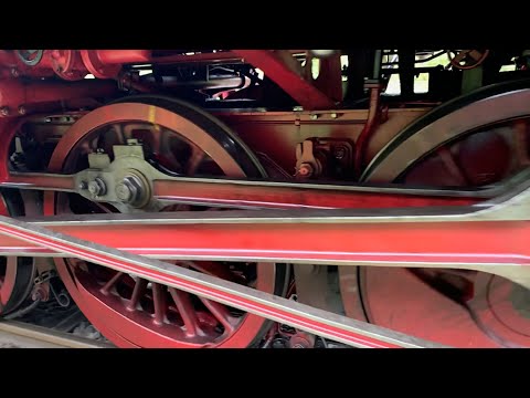 TRAINS IN SLOMO - Steamtrain WTB