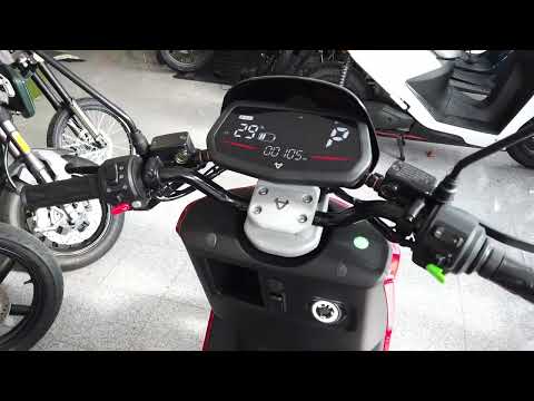 Der NIU NQi Sport im Jahr 2024 - Portrait der Elektroroller-Ikone