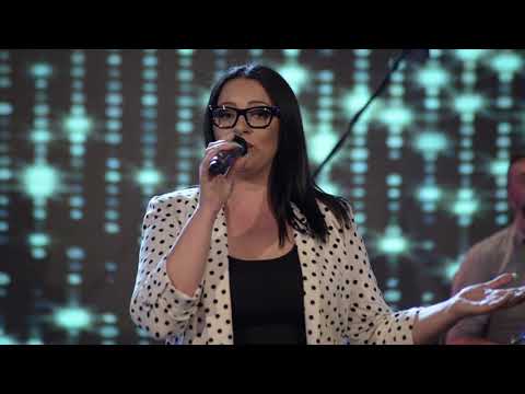 Aneta i Grupa Molika - Snosti pominav zaminav (Art Studio Production Live TV Show)