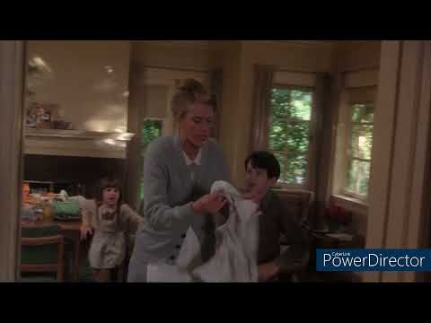 Unstrung Heroes (1995): Disgruntled Maid Reveals Selma Lidz's Illness to Her Children