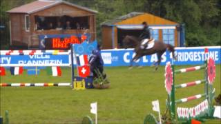 preview picture of video '2013-05-20 DOREE CSI3 Béthune-France class 13 GP 150 Prix DECROMBECQUE - VILLE DE BETHUNE'