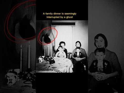 Perfectly Timed Ghost Photos (scary version) 😱😱 #shorts #trending #youtubeshorts #ytshorts