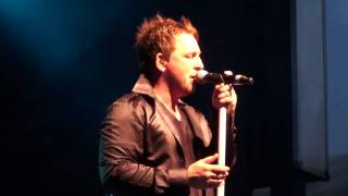 Johnny Reid.....&quot;Hands of a Workin&#39; Man&quot;