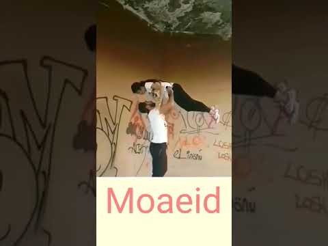 وياك احس الدنيا حلوة بعيني