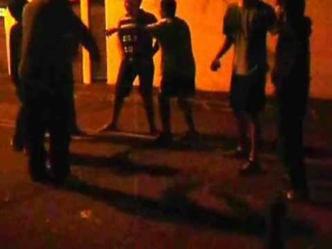 Professor lulu ensinando flequicionando