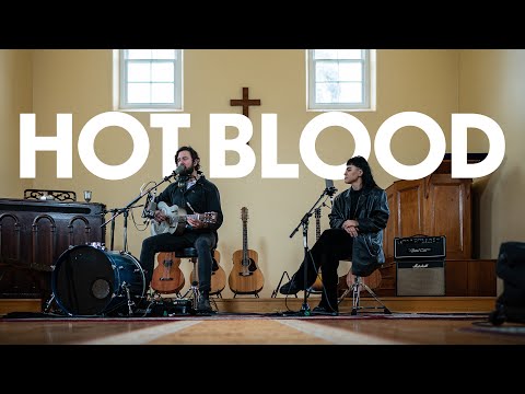 Jack Biilmann- Hot Blood - Live In The Round Plain Church Feat Sara Flint (Apricot Ink)