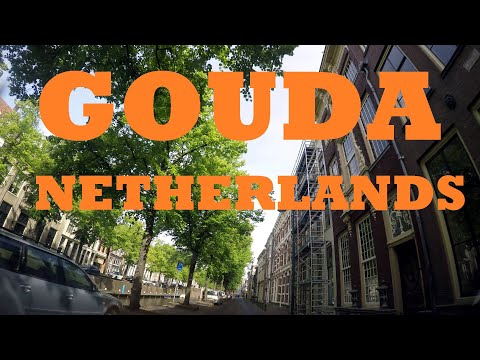 DRIVING IN GOUDA I NETHERLANDS