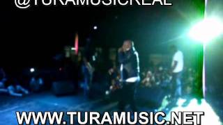 Japanesse Samuel En Vivo (Panama Vs Colombia) Www.TuraMusic.WMV