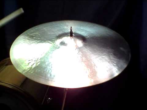 20 HP Kontroversial Ride, 1657g   Handcrafted cymbals by Craig Lauritsen