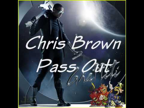 Chris Brown Feat Eva Simons - Pass Out (Official HQ 2010)