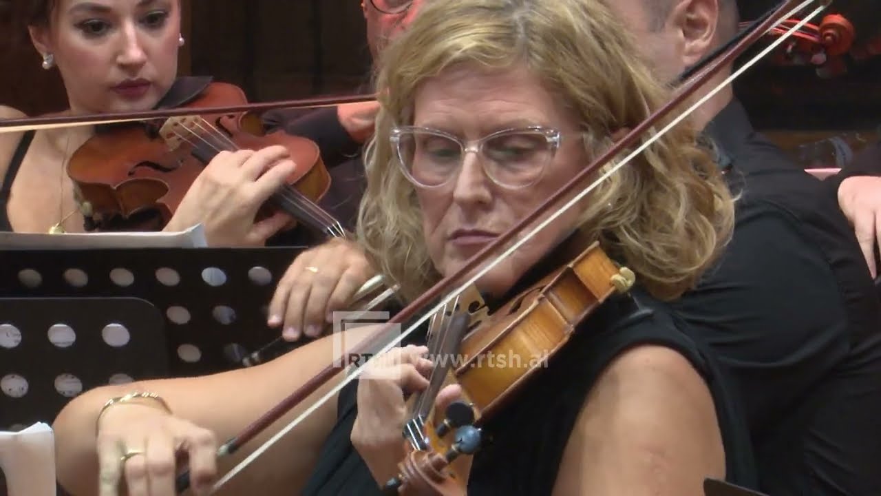 Tingujt e shtatorit, Orkestra Simfonike e RTSH çeli stinën e re koncertore