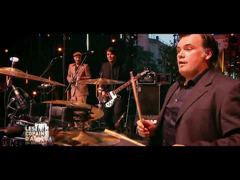 The CELTIC SOCIAL CLUB  Dirty Old Town  live @  France 2