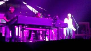 07.08.2010 Underworld @ Privilege ( Ibiza ) - Between Stars / ROMAINTHECLUB.COM