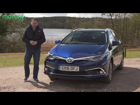 Motors.co.uk Toyota Auris Sports Touring Estate Review