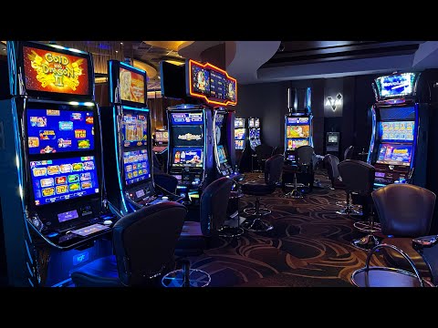 Casino Slots Session From Leeds Pt 2/3 - £5 Bets on Book of Ra Xpand, Charming Lady’s Boom & More