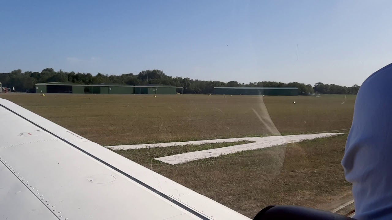 //www.youtube.com/embed/Lb_8VIeu0so