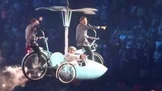 Take That - Portrait / These days (live @ O2 London - 19 June 2015)