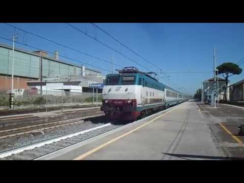E444.091 sull' IC 1551 Roma Termini - Reggio Calabria Centrale, in partenza da Pomezia