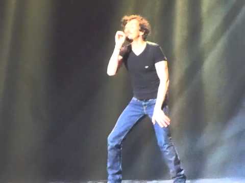 arnaud tsamere, -- presentation de quelques personnages de " la pendule "